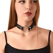 Кляпы, ошейники для женщин